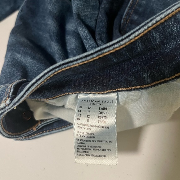 American Eagle Outfitters Dark Blue High Rise Jeans size 12 Short - Picture 4 of 4